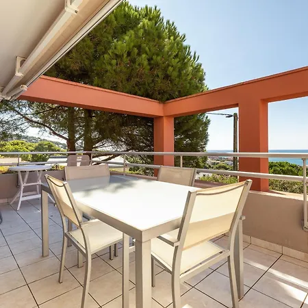 Le Domaine Du Golf - Appt Vue Avec Piscine *
